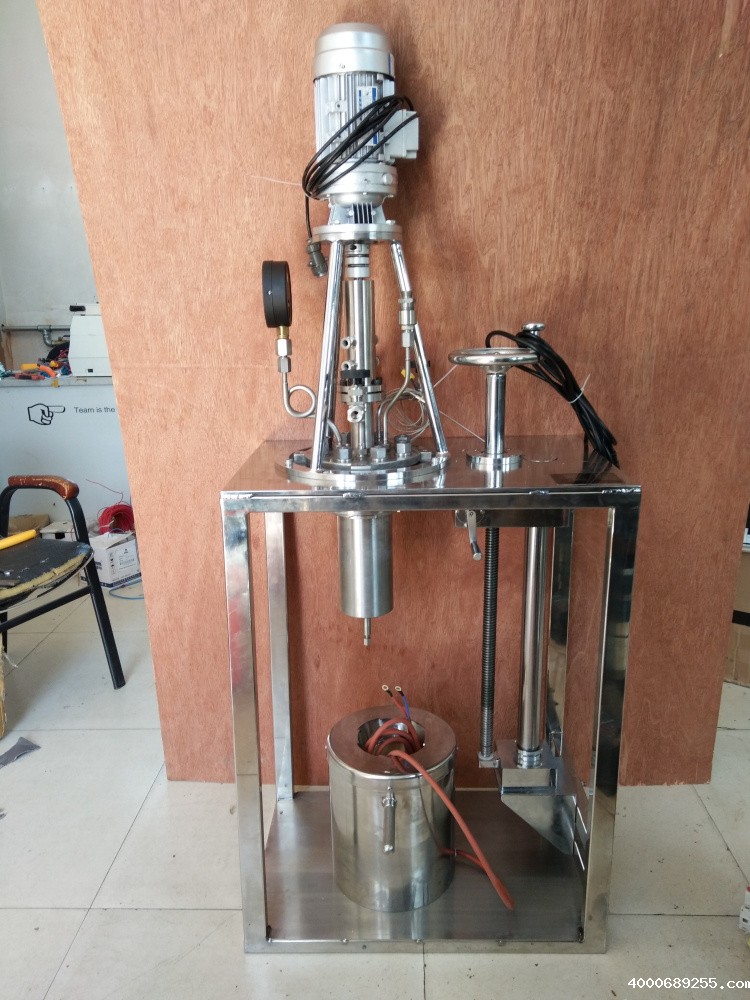 KCFD系列--框架结构、螺栓连接、磁流体直连、翻转出料侧面照片